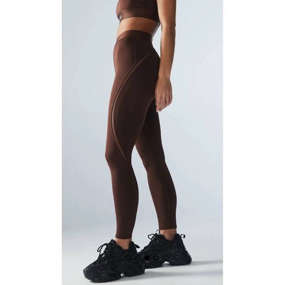 Savage X Fenty Flow High-Waist Trimmed Legging Sz Medium 8-10 Brown Full Length - Picture 1 of 9